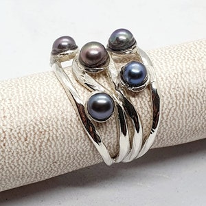 Handcrafted Silver Black Pearls Ring – Multi Band Statement Ring – Artisan Pearl Ring – Unique Silver Cocktail Ring – Custom Pearl Color