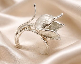 Handmade Sterling Silver Tulip Ring – Sculpted Botanical Artisan Jewelry