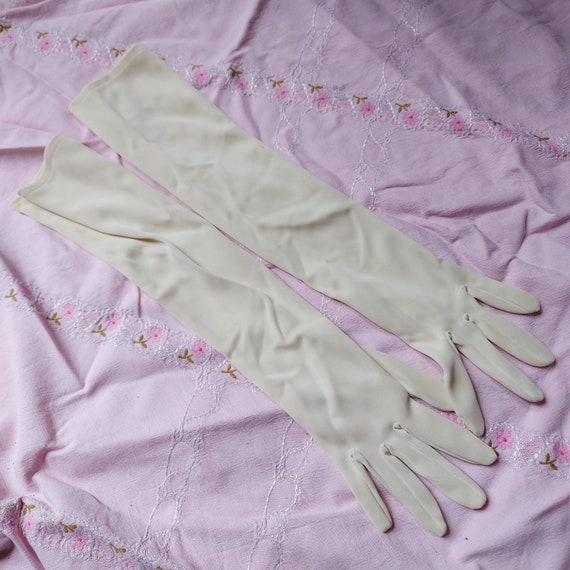 Vintage nylon white, cream or black women's glove… - image 8