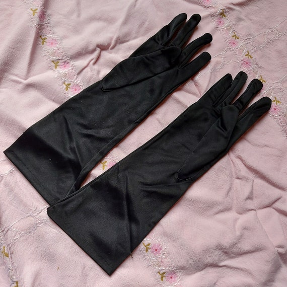 Vintage nylon white, cream or black women's glove… - image 5