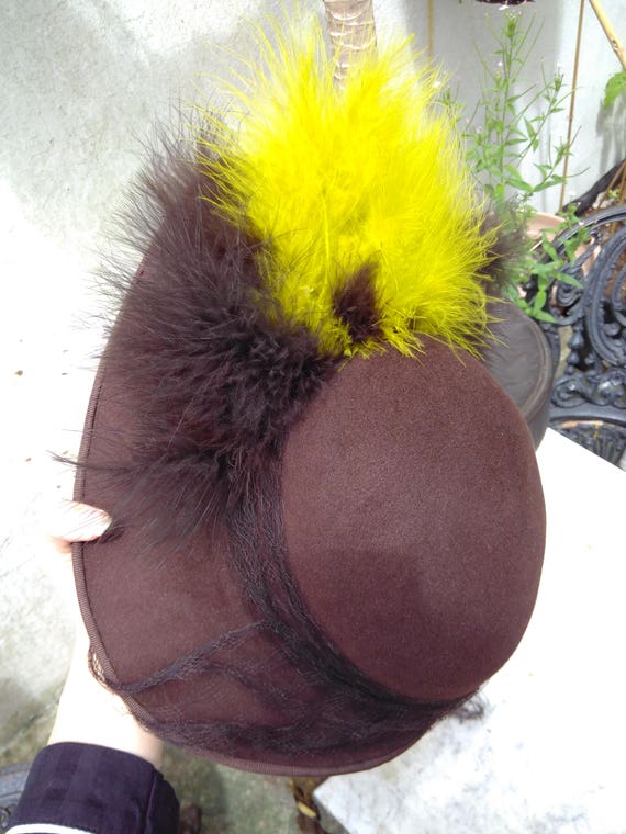Genuine vintage 1940s hat. Used for "going away" … - image 2