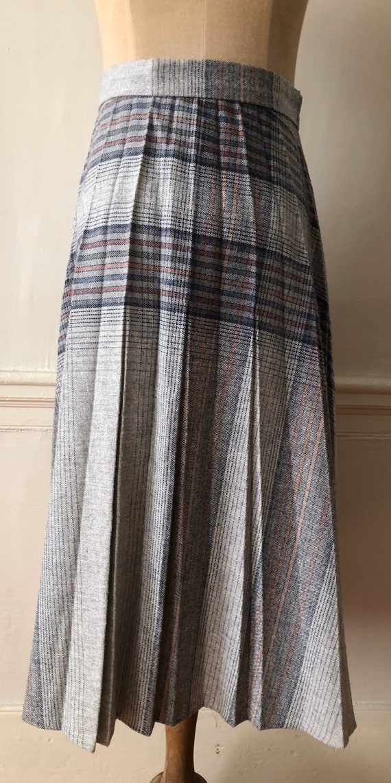 Vintage 1970’s Plaid Pleated Skirt