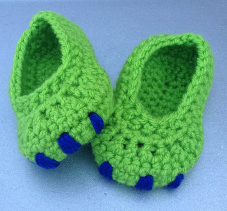 Baby Monster Dinosaur booties, crochet pattern, pattern, baby shoes pattern, toddler shoes, toddler booties, baby shoes, baby booties image 2