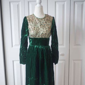 Green Velvet 1940&#39;s Dress || Christmas Dress || Evening Gown