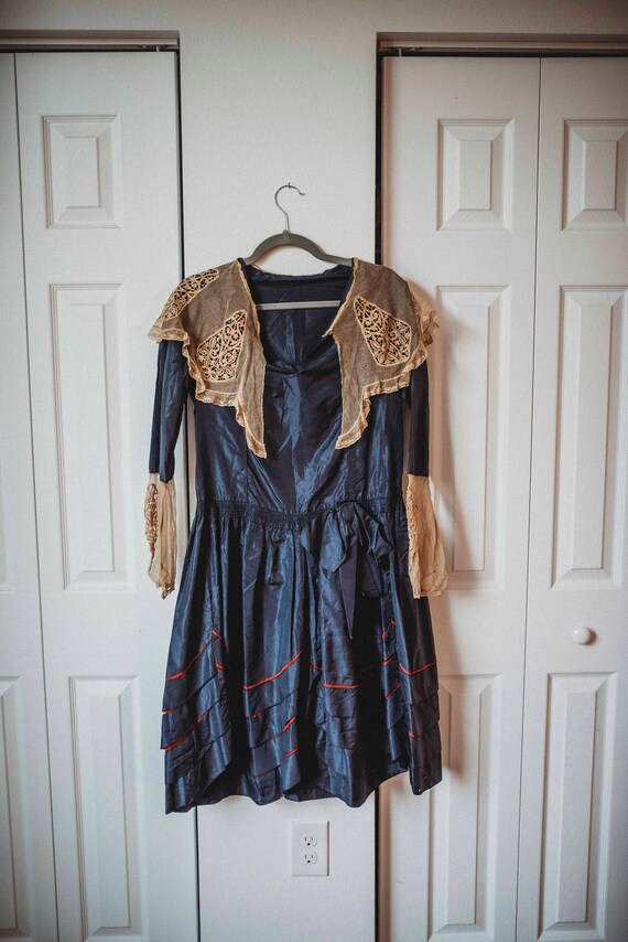 Vintage Silk Taffeta 1920 Dress || Lace Flapper Dr