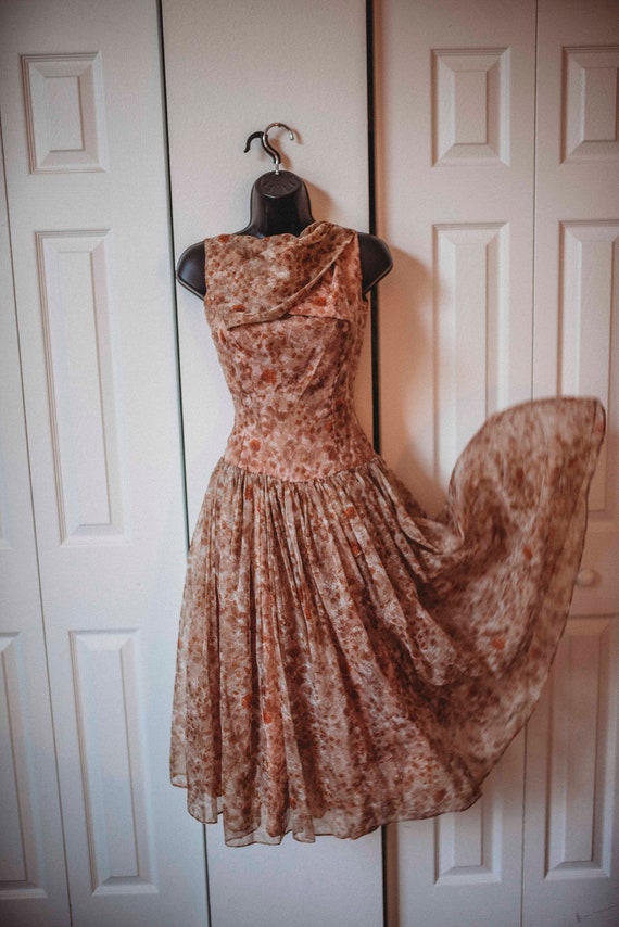 1950s Wiggle Dress || Vintage Pinup || Party Dress - image 3