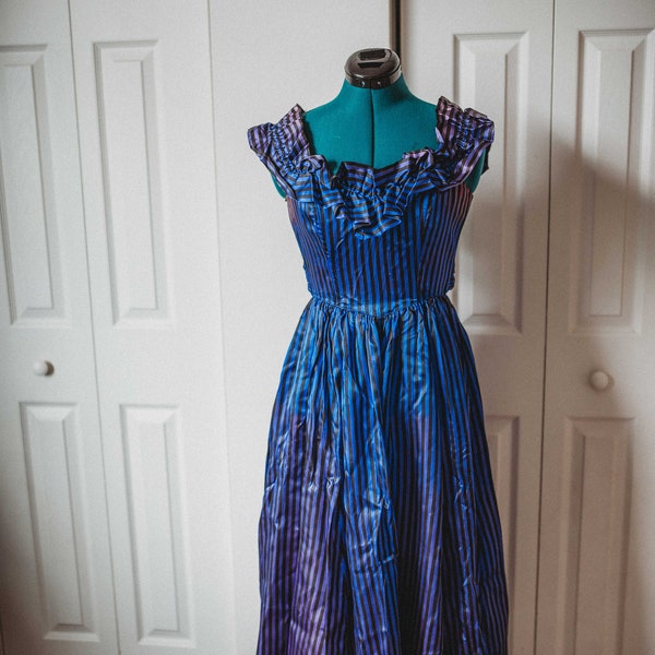 SALE Union Made Dress || Halloween Dress || Vintage 80s Corpse Bride