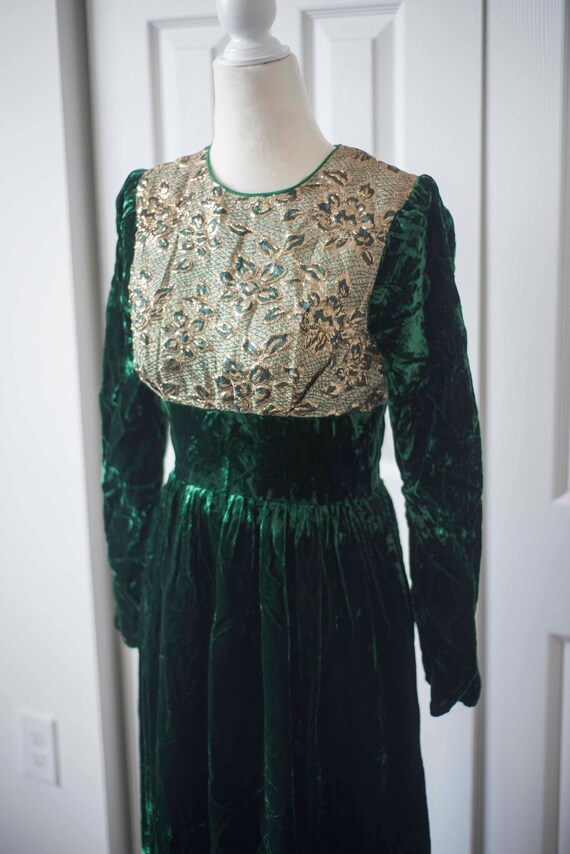 Green Velvet 1940's Dress || Christmas Dress || E… - image 2