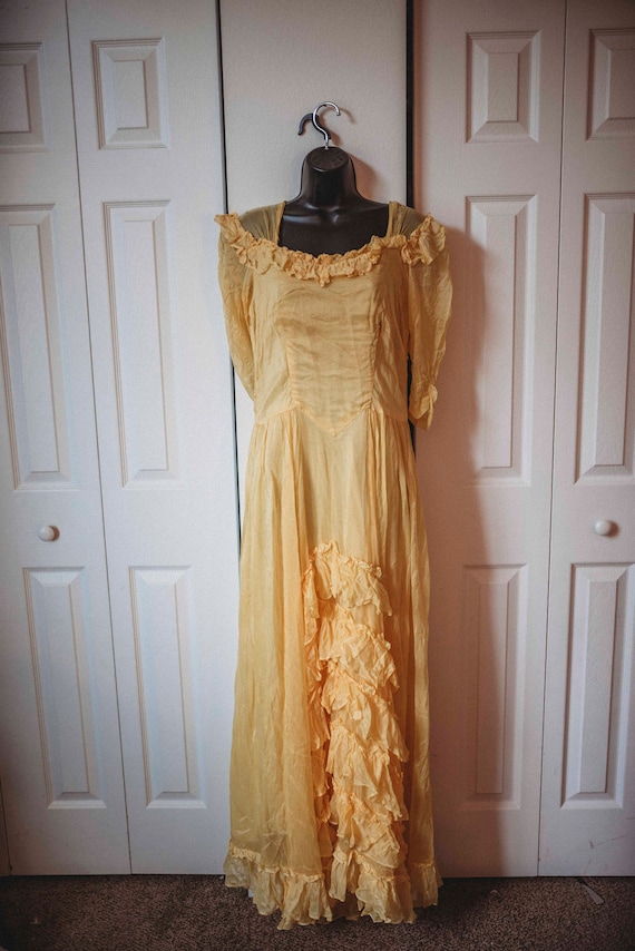 Beautiful Yellow 1930s Dress || Bias Cut Gown || R