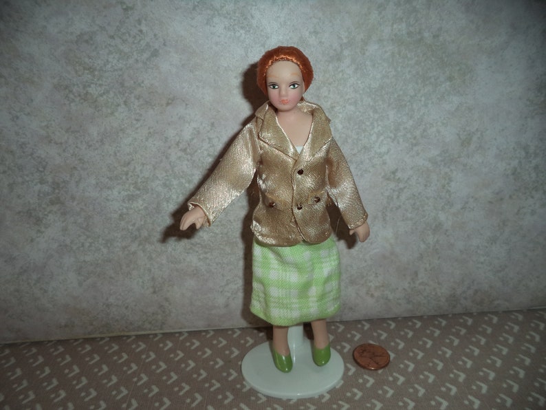 Dollhouse Miniature Old Time Scale with Weights Metal Non-Working 1:12 Scale