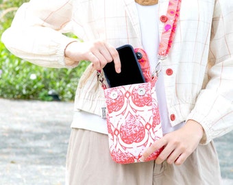 Sweetbay Mini Crossbody Bag PDF sewing pattern
