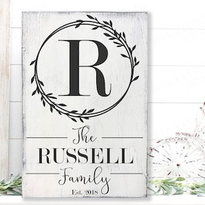 Name Sign | Personalized Gift | Farmhouse Decor | Wedding Gift | Bridal Shower Gift | Housewarming Gift | Anniversary Gift | Family Name