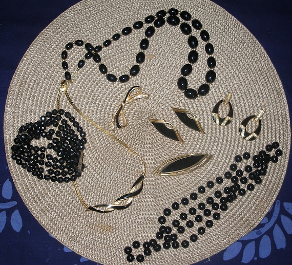 Estate Jewelry MONET JEWELRY LOT #1