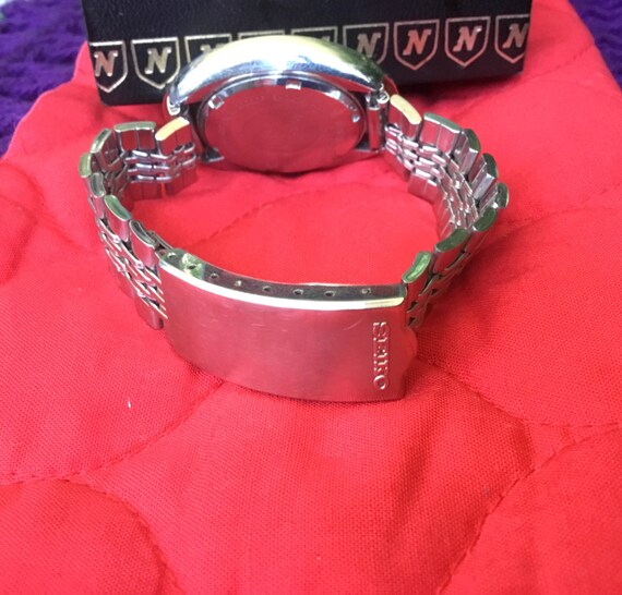 Vintage NIVADA ULTRAMATIC WATCH View 6