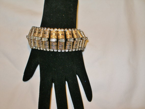 Vintage VICTORIAN Statement BOOKLINK BRACELET - image 2