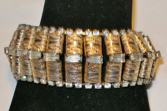 Vintage VICTORIAN Statement BOOKLINK BRACELET - image 1