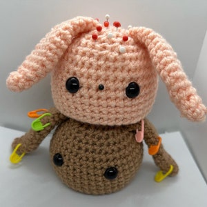 Bun Bun Pin Cushion Desk Buddy Pincushions Cute Sewing Notions Bunny Rabbit Amigurumi Pin Cushions image 3