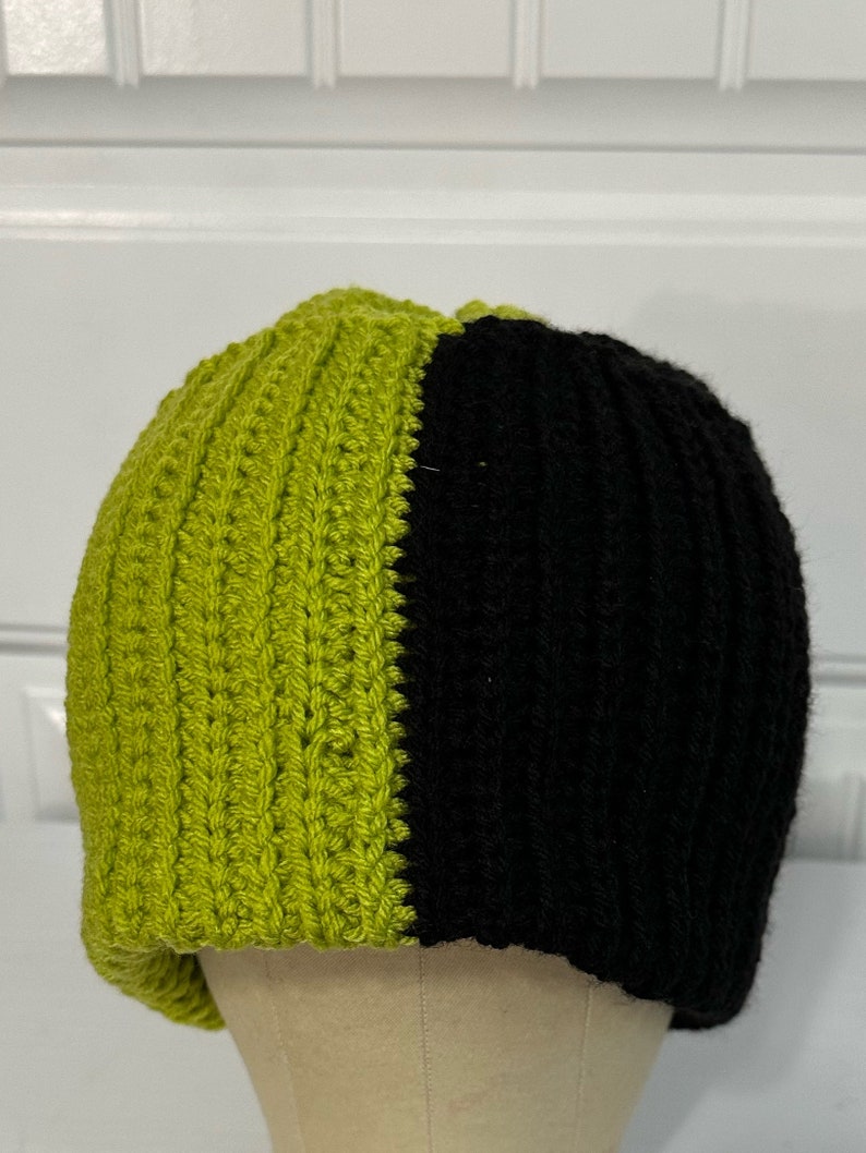 Splitsville Shortie Folded Brim Beanie Two Color Beanie Mutlicolored Beanie Neo Green & Black