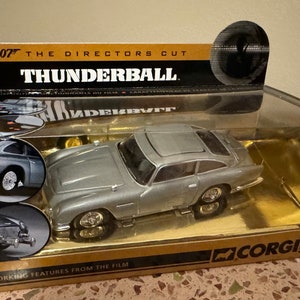 Coupe du réalisateur Corgi 007 DB5 Thunderball