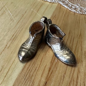 Vintage Pair of Brass Shoes | Vintage Brass Fob |  Old Boot Charm | Collectibles