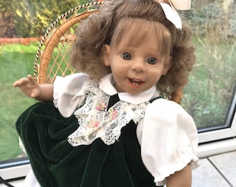 Very Cute Vintage Smiling Little Girl Doll Panre S.L. Doll Collectible