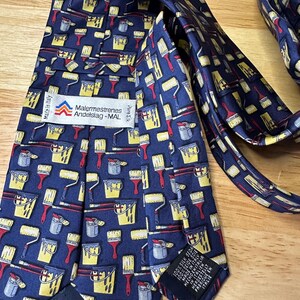 Malermestrenes Andelslag - MAL Vintage Seide Krawatte Dekorieren Werkzeuge Design | Hergestellt in Italien