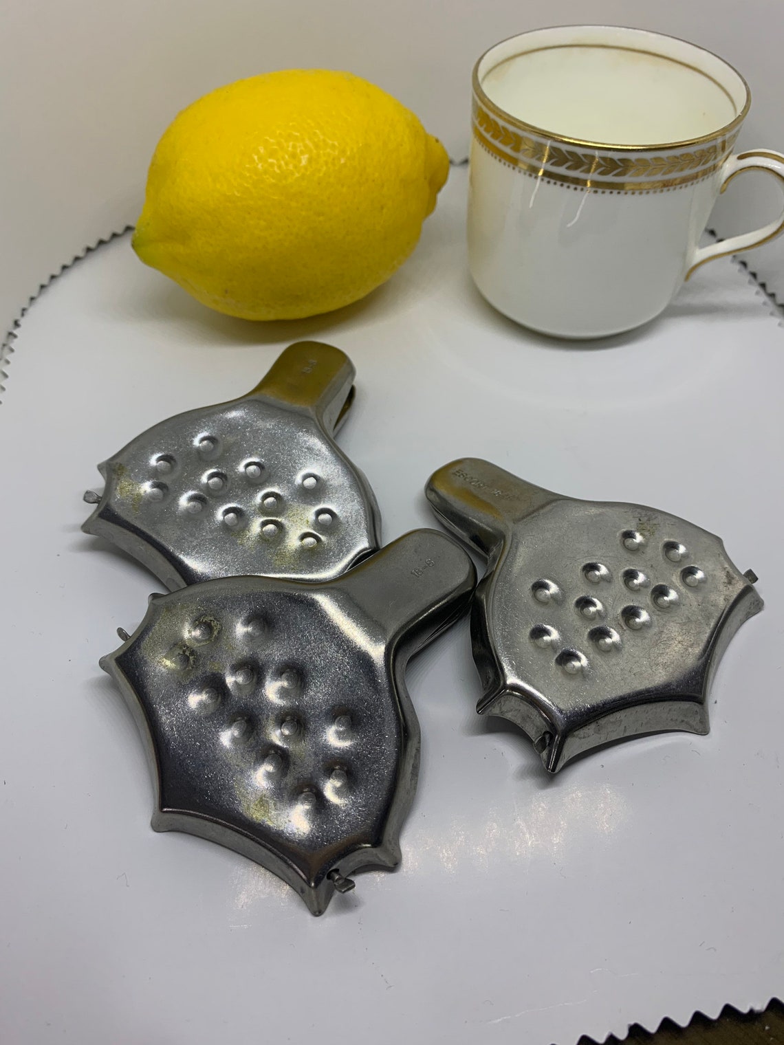 Vintage Metal Lemon Squeezer Vintage Kitchenware Etsy