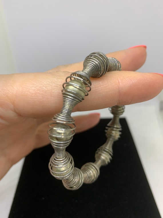 Spring bracelet wire outlet