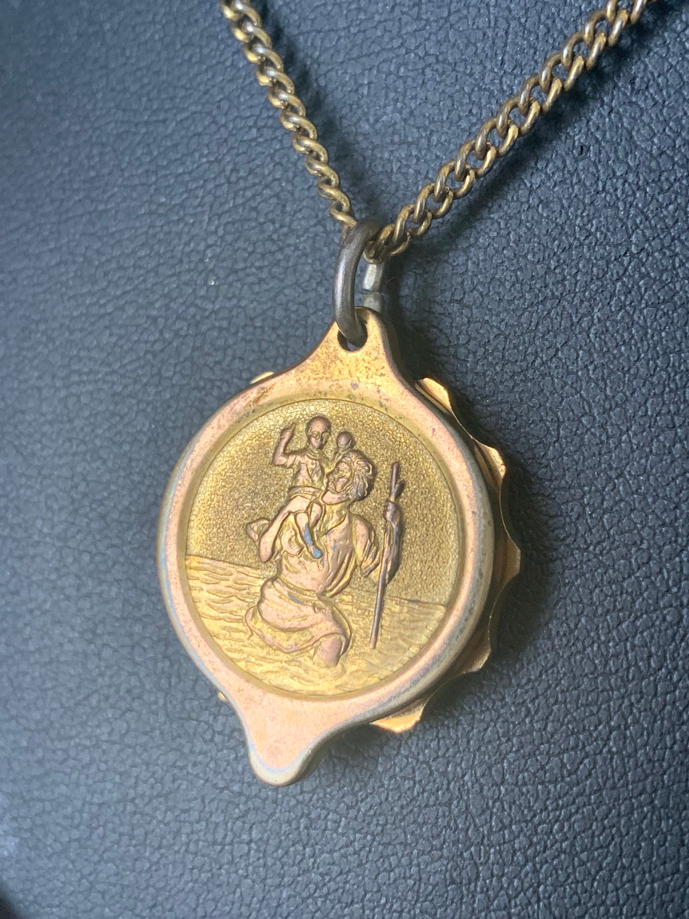 Vintage Gold Chain \u0026 SOS Talisman Twist 