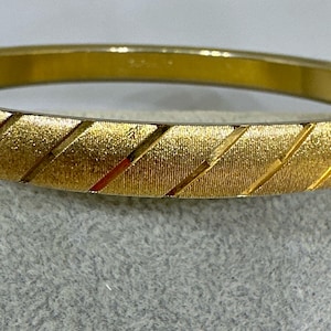 Monet gold bangle - Etsy 日本