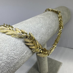 Vintage Gold Leaves Choker | Retro Costume Jewelry