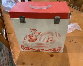 Estuche para álbumes Platter Pak de 1961. Capacidad para entre 20 y 30 álbumes.