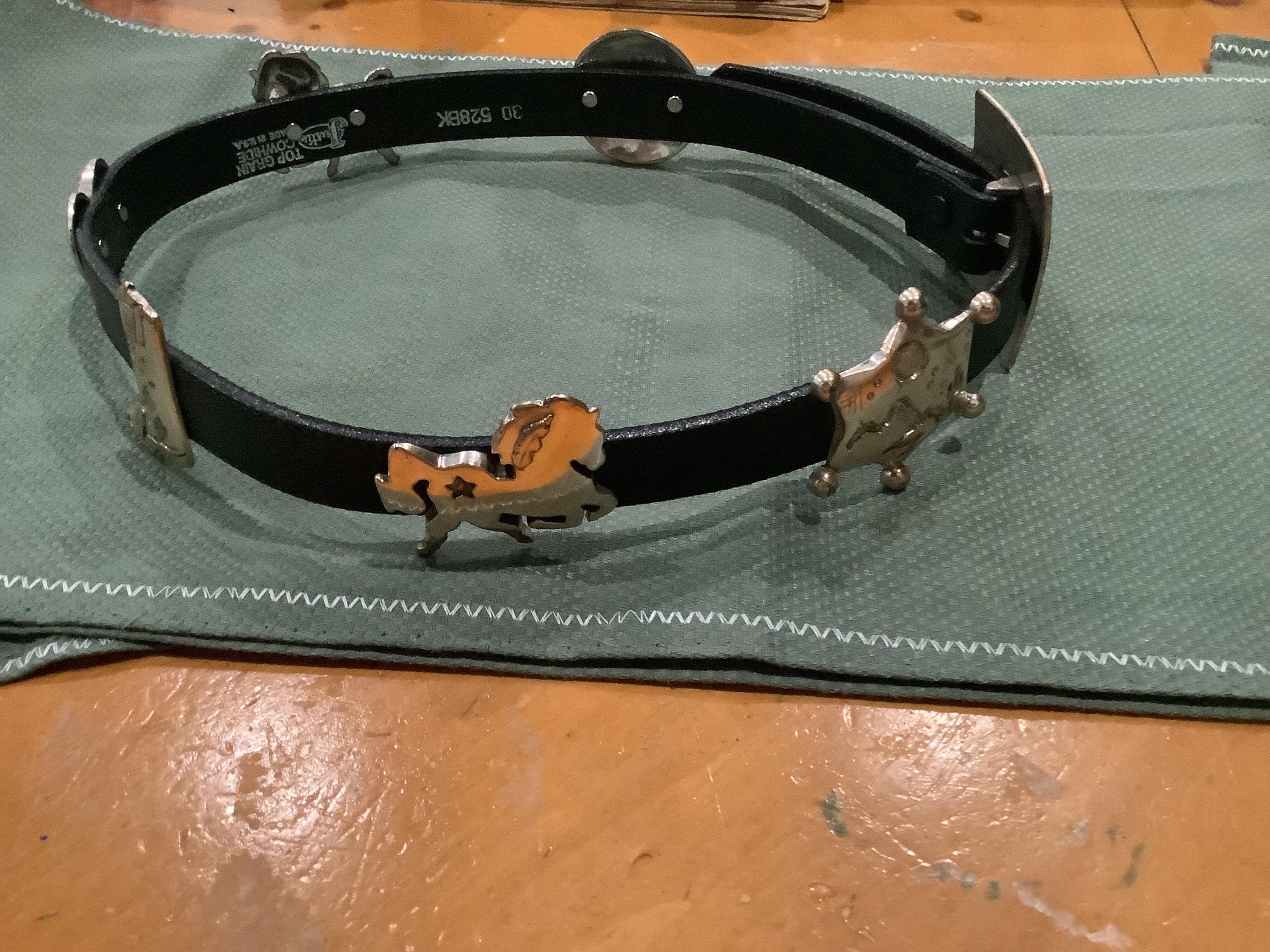 Justin Top Grain Cowhide Leather Western Belt - 1993 Buckle Sz. 30 Justin Size 30 Top Grain Cowhide 1993 Edition Made in the  main image 2