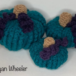 Crocheted Pumpkins, Handmade Pumpkins, Fall Decor, Autumn Decor, Halloween Decor, Thanksgiving Decor, Yarn Pumpkins, Set of Three Pumpkins