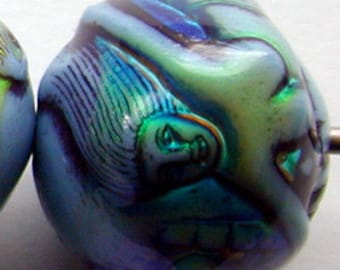 Mirage 19 x 16mm mermaid's tale color-changing mood bead 5 beads