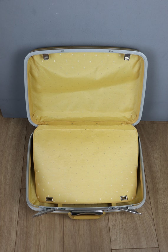 Vintage Samsonite Yellow Suitcase / Luggage Gem