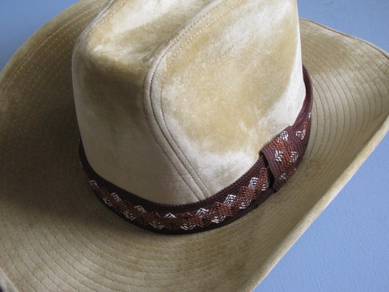 size M Size 7 to 7 18 Vintage Mens or Womens Felt Western Cowboy Hat