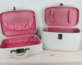 Set of Two: Small White Suitcase/Traincase with key
