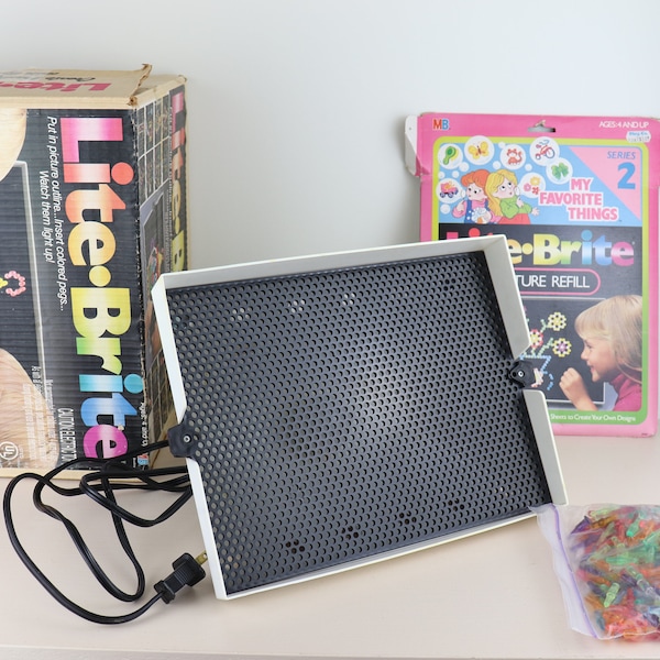 Vintage Lite Brite Toy - Hasbro