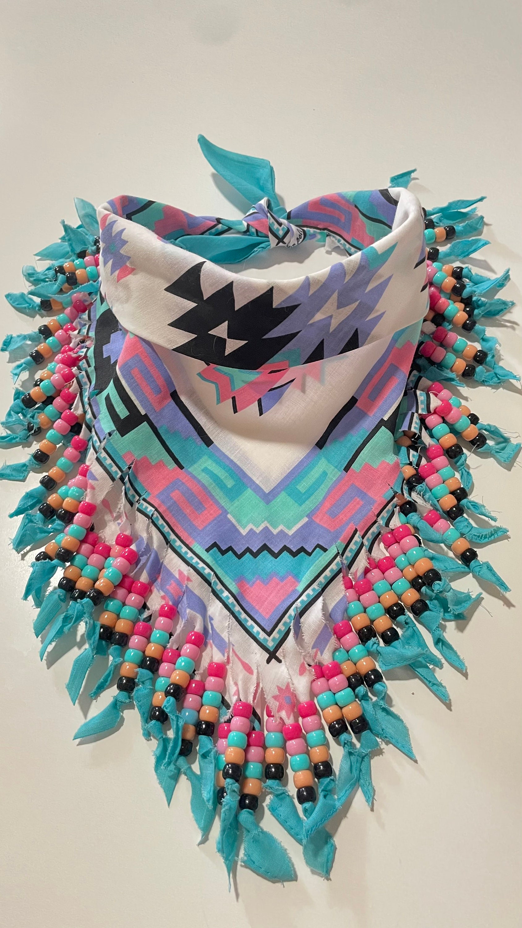 Vintage 90s Western Bandana – Beaded Cowgirl Style in Pink