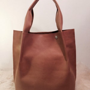 Cognac Leather Shopper Cognac leather Shopper Tote image 2