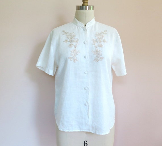 Vintage blouse // Pendelton Embroidered White Linen Shirt | Etsy