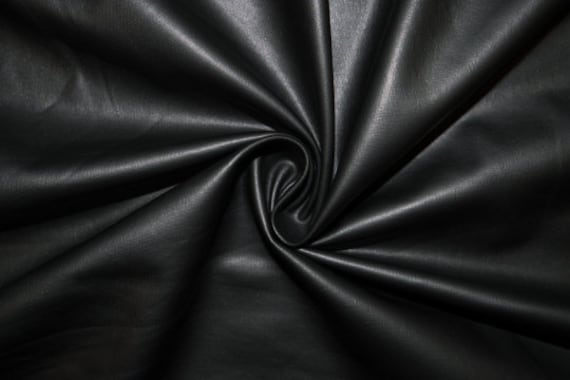 Black Matte Pleather Faux Leather Stretch Vinyl Polyester Spandex 190 GSM  Apparel Craft Fabric 5860 Wide by the Yard -  Norway