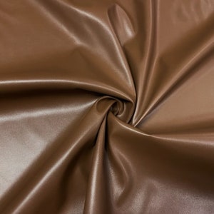 Braun Matt Pleather # 10 Kunstleder Stretch Vinyl PU Polyester Spandex 180 G/M Bekleidung Craft Fabric 139 cm breit Meterware