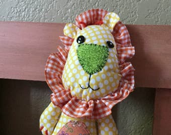 Leona the Lion