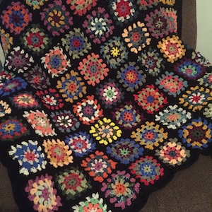 Roseanne&#39;s Granny Square Afghan