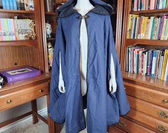 Traveler's Cloak- Navy with Black Lining