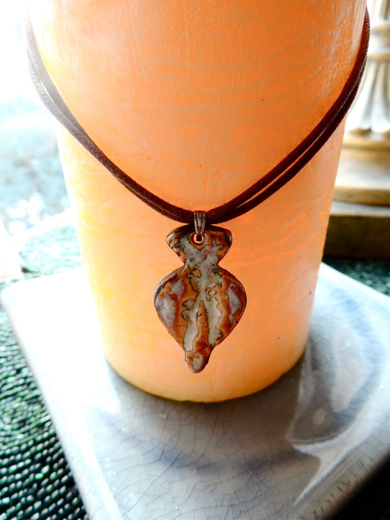 Arrowhead Ceramic Pendant image 4