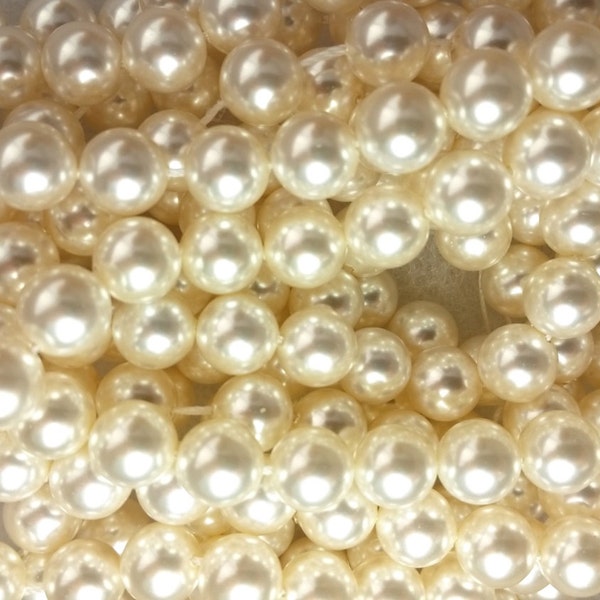 4 Sizes in one pack: White Genuine Swarovski Crystal Pearls, First Quality, 6 of each size as follows-4mm, 6mm, 8mm, 10mm