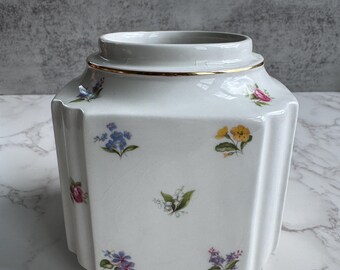 English Floral Jar Sadler cream with gold banding